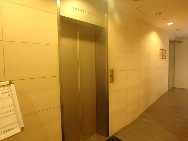 高橋ビルホール②