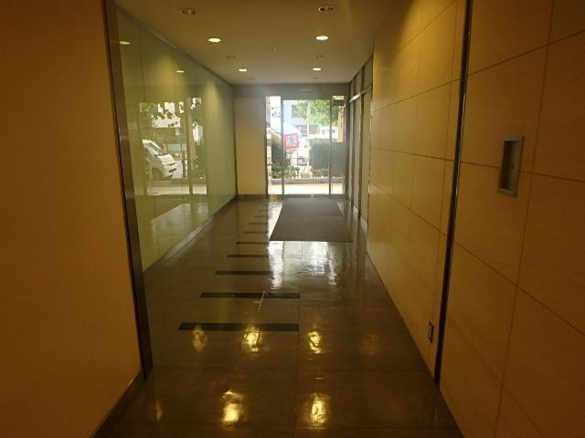 高橋ビルホール③