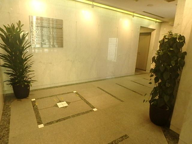 神保町スリービルホール①