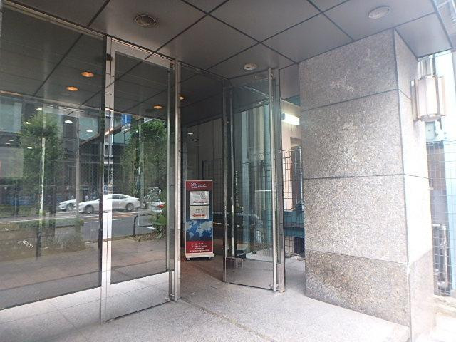 共立ビルエントランス②