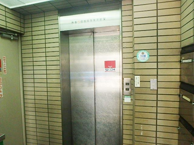 文銭堂ビルホール②