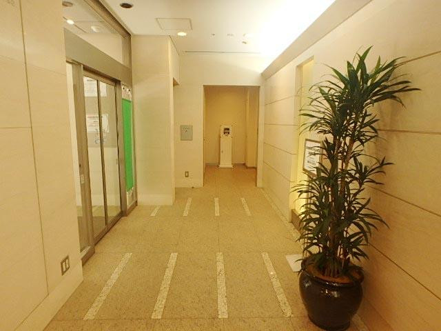 ホール②