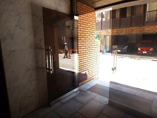 ホール③