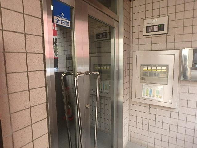エントランス②