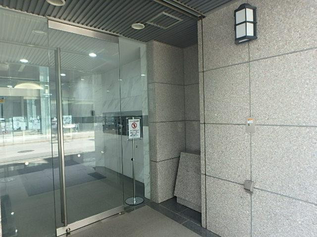 ヨシダＦＧビルエントランス②