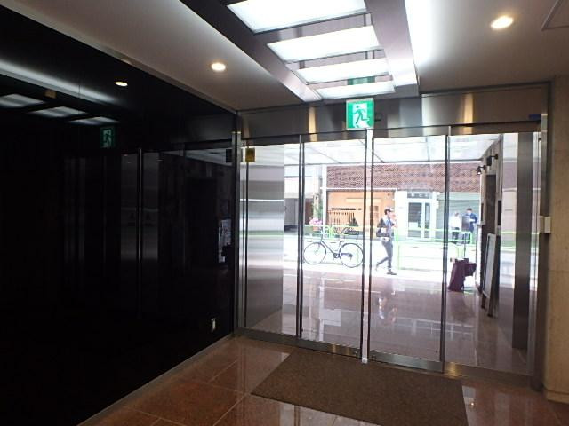 ホール④