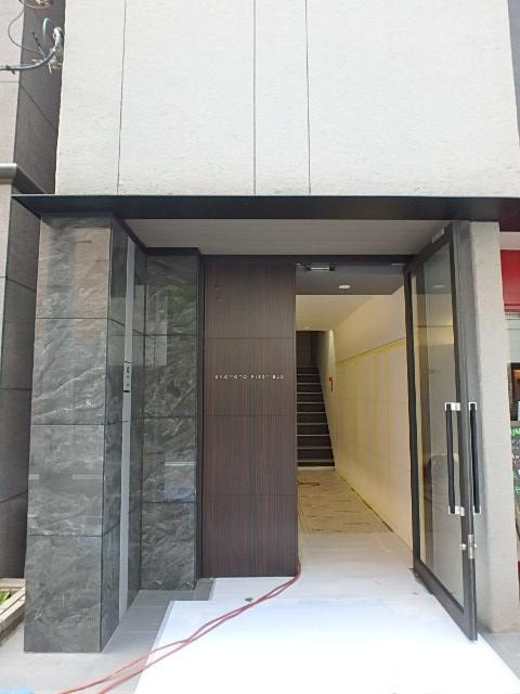 Ｆｉｒｓｔ　Ｅｎｏｍｏｔｏ　ｂｌｄエントランス①