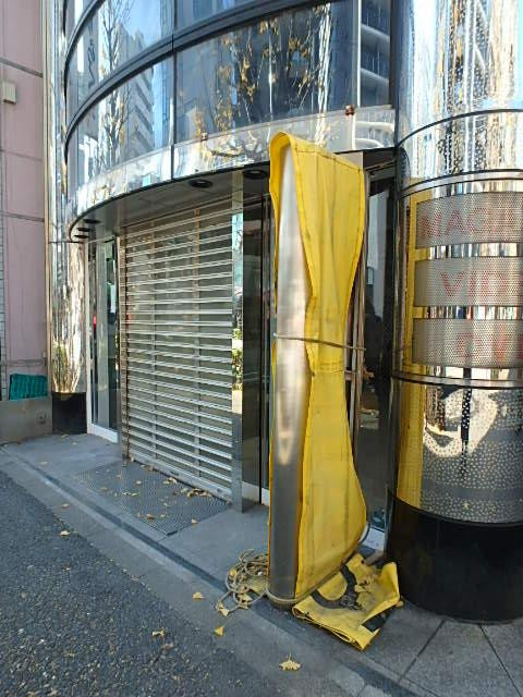 神保町ビルエントランス③