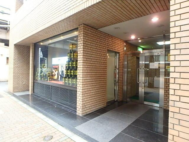 エントランス①