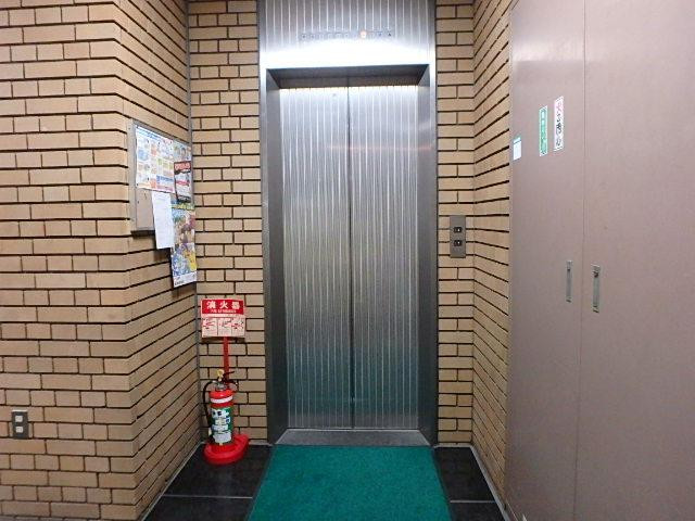 ホール②
