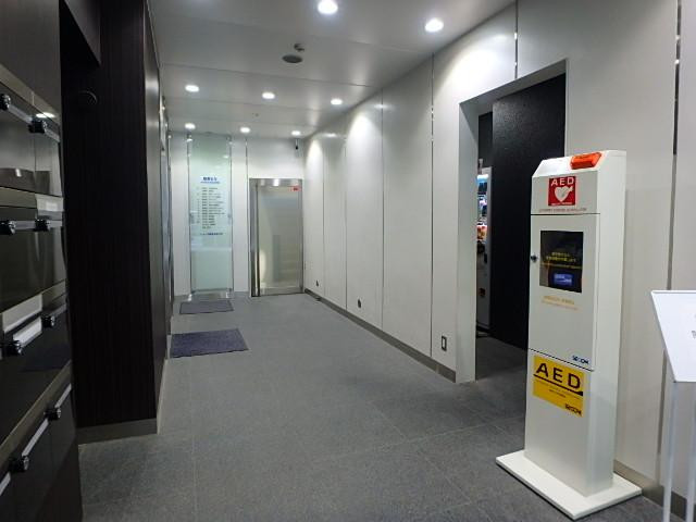 ホール①