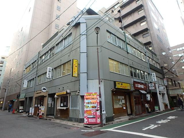 山房ビル外観②