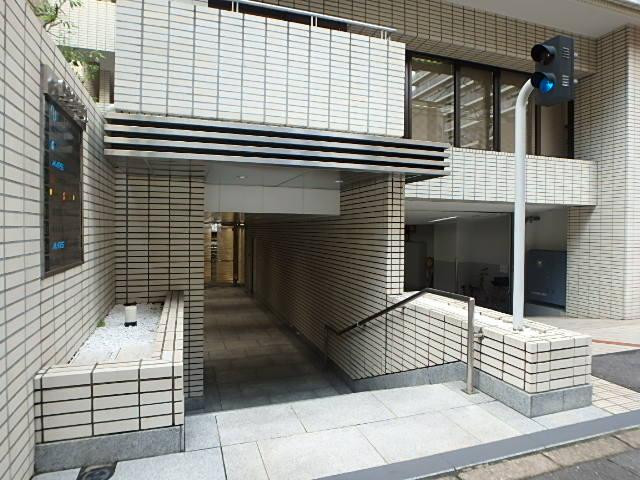 エントランス①