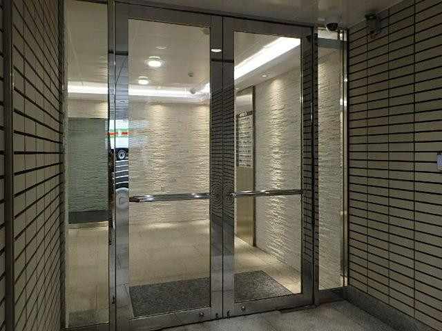 エントランス②