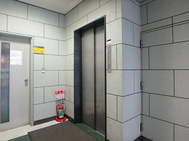 田中ビル本館ホール②