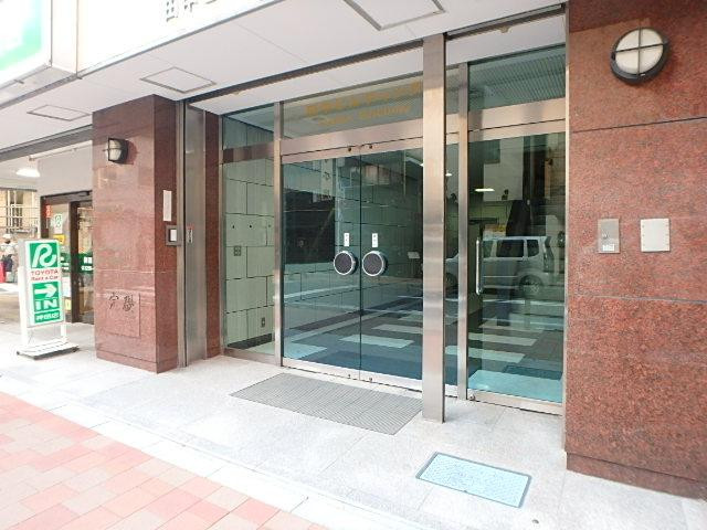 田中ビル本館エントランス②