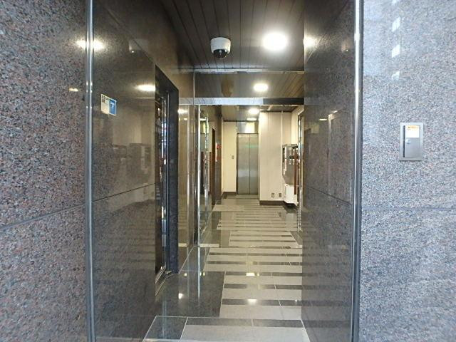 不動商事本社ビルホール①
