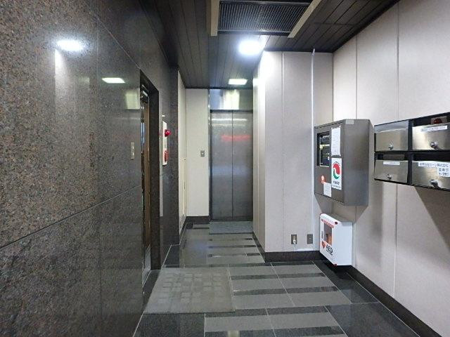 不動商事本社ビルホール②