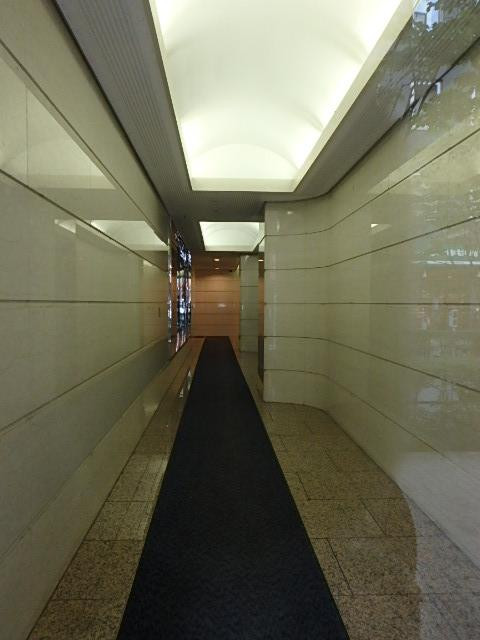 ＮＯ．３ハヤカワビルホール①