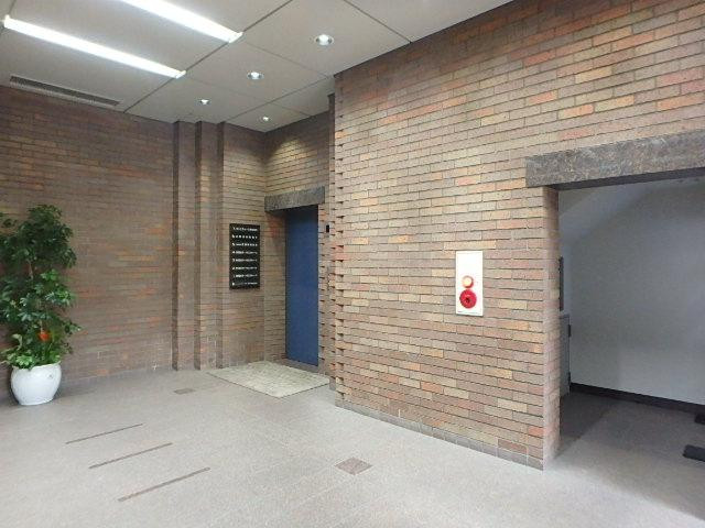 ホール①
