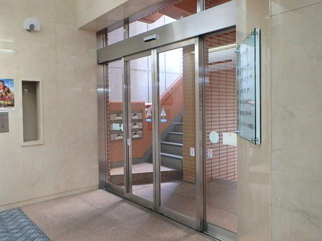 二引ビルホール②