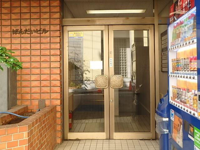 ばんだいビルエントランス②