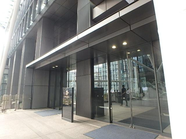 ＷＡＴＥＲＲＡＳ　ＴＯＷＥＲ（ワテラス　タワー）エントランス②