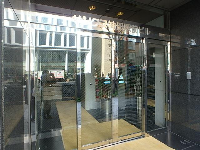 サンクス神田駅前ビル（共同ビル）エントランス①