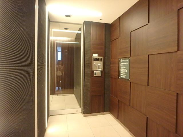 ＤｅＬＣＣＳ神田／デルックス神田エントランス③