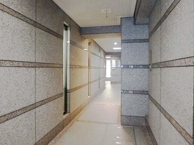 ニチヨビルホール①
