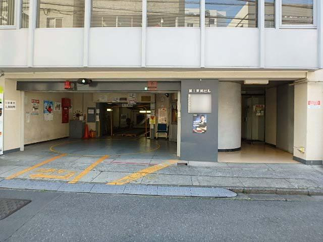 第１東英ビルエントランス①