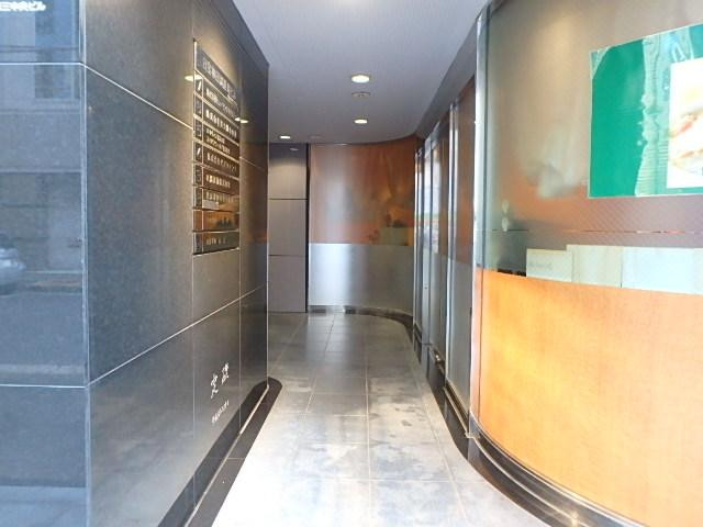日宝神田淡路町ビルエントランス①
