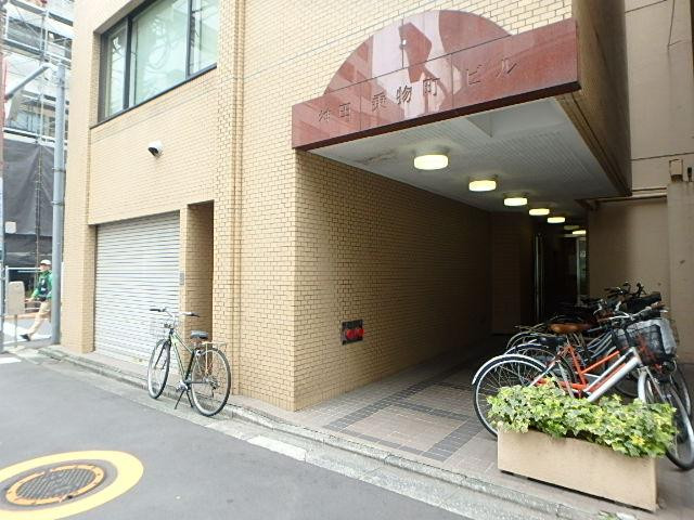 神田乗物町ビルエントランス①
