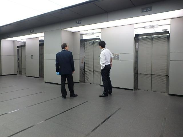 住友商事神田和泉町ビルホール②