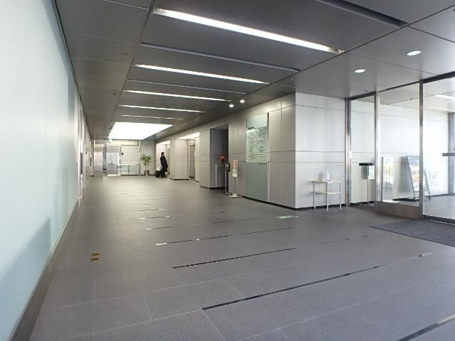 住友商事神田和泉町ビルホール①