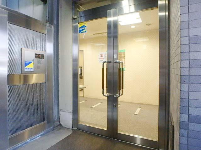 神田駅前ＳＫビルエントランス③