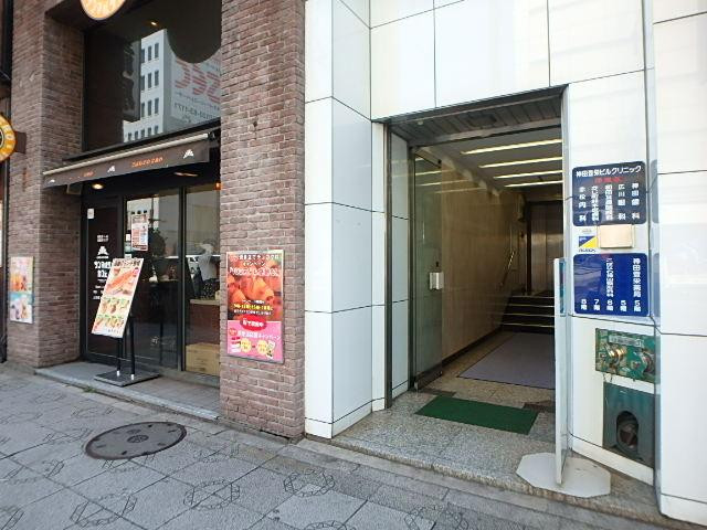 エントランス①