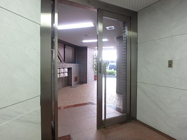 ホール②