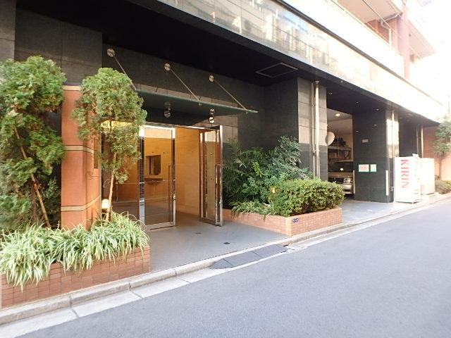 ルミエール東神田エントランス①
