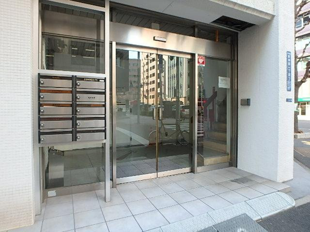 泰岳ビルエントランス②