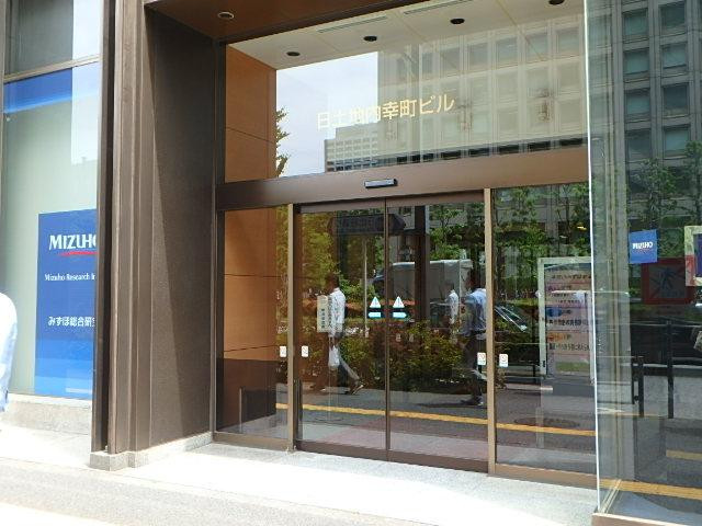 エントランス②