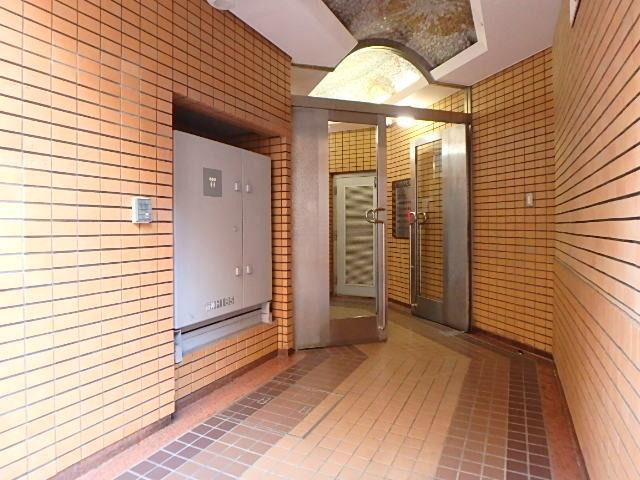 エントランス②