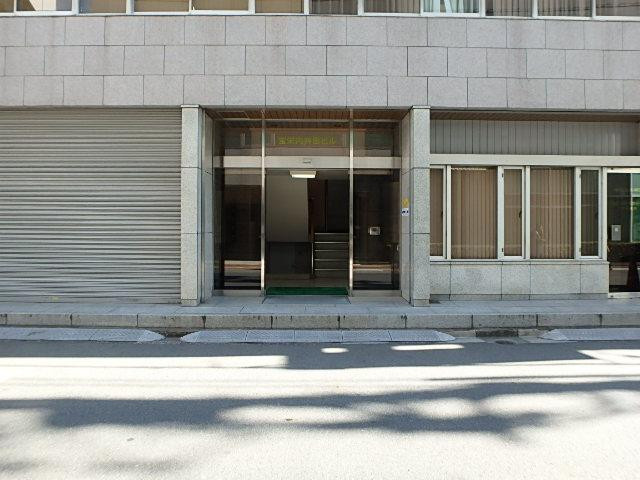 エントランス①