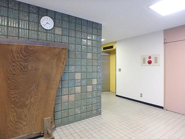 桐治ビルホール①