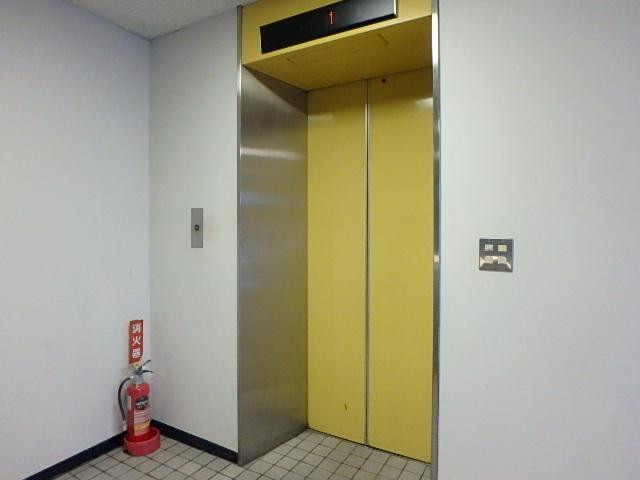 桐治ビルホール②