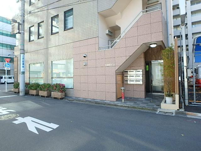 内神田ビルエントランス①