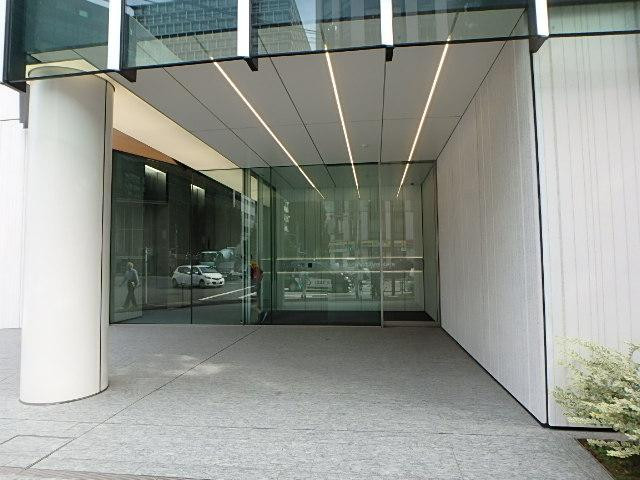 ＫＡＮＤＡ　ＳＱＵＡＲＥ　ＧＡＴＥエントランス①
