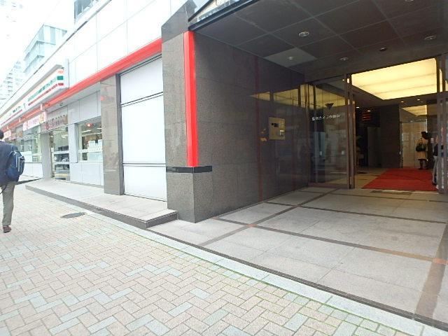 二番町カシュービルエントランス①