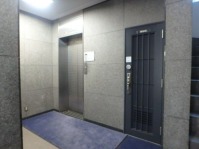 隼東幸ビルホール①