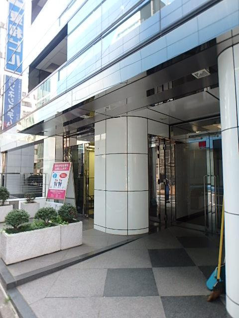 ２１東和ビルエントランス②